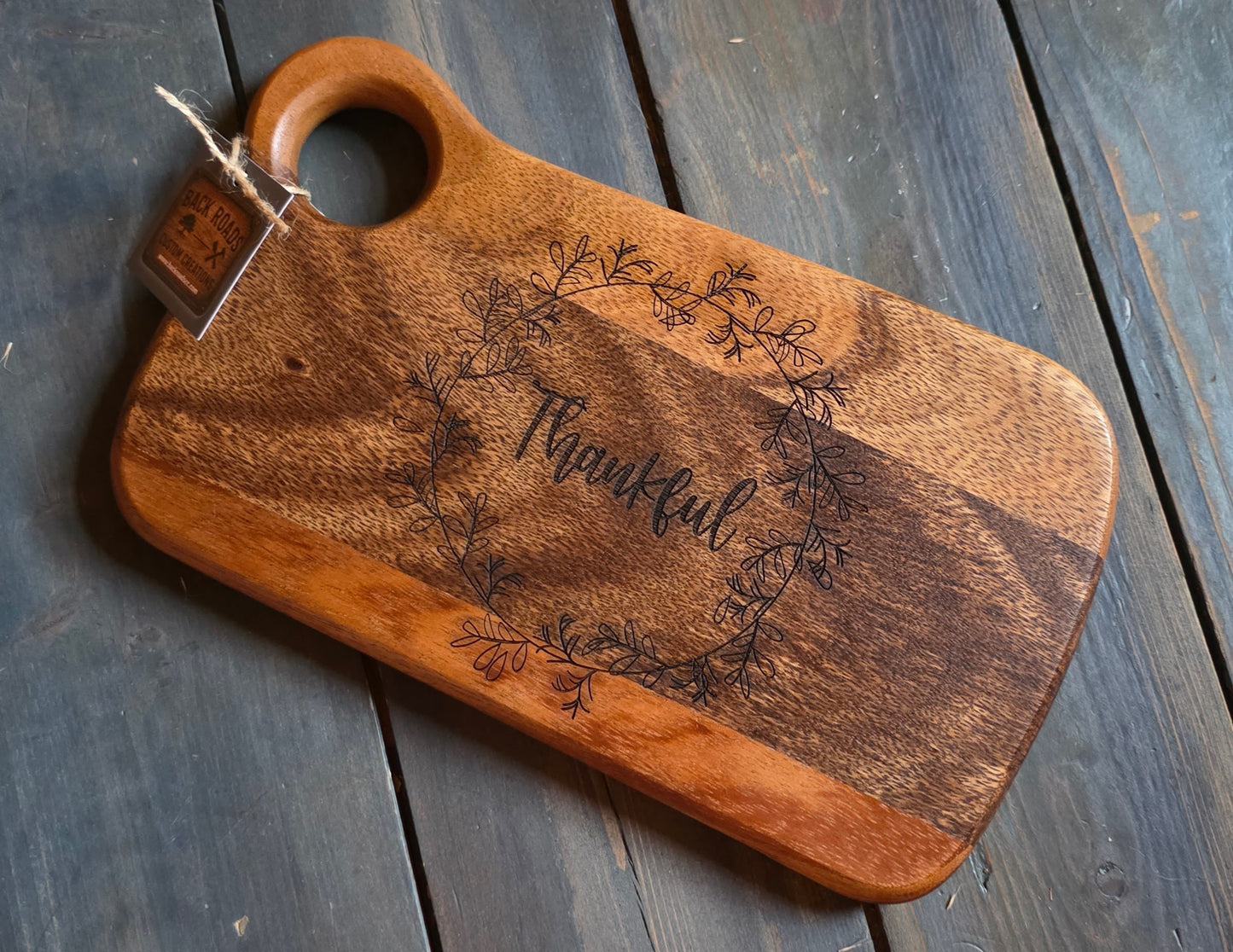 Wildflower Engraved Wooden Cutting Board – Handcrafted Charcuterie or Serving Board – Rustic Kitchen Décor – Personalized Gift Idea