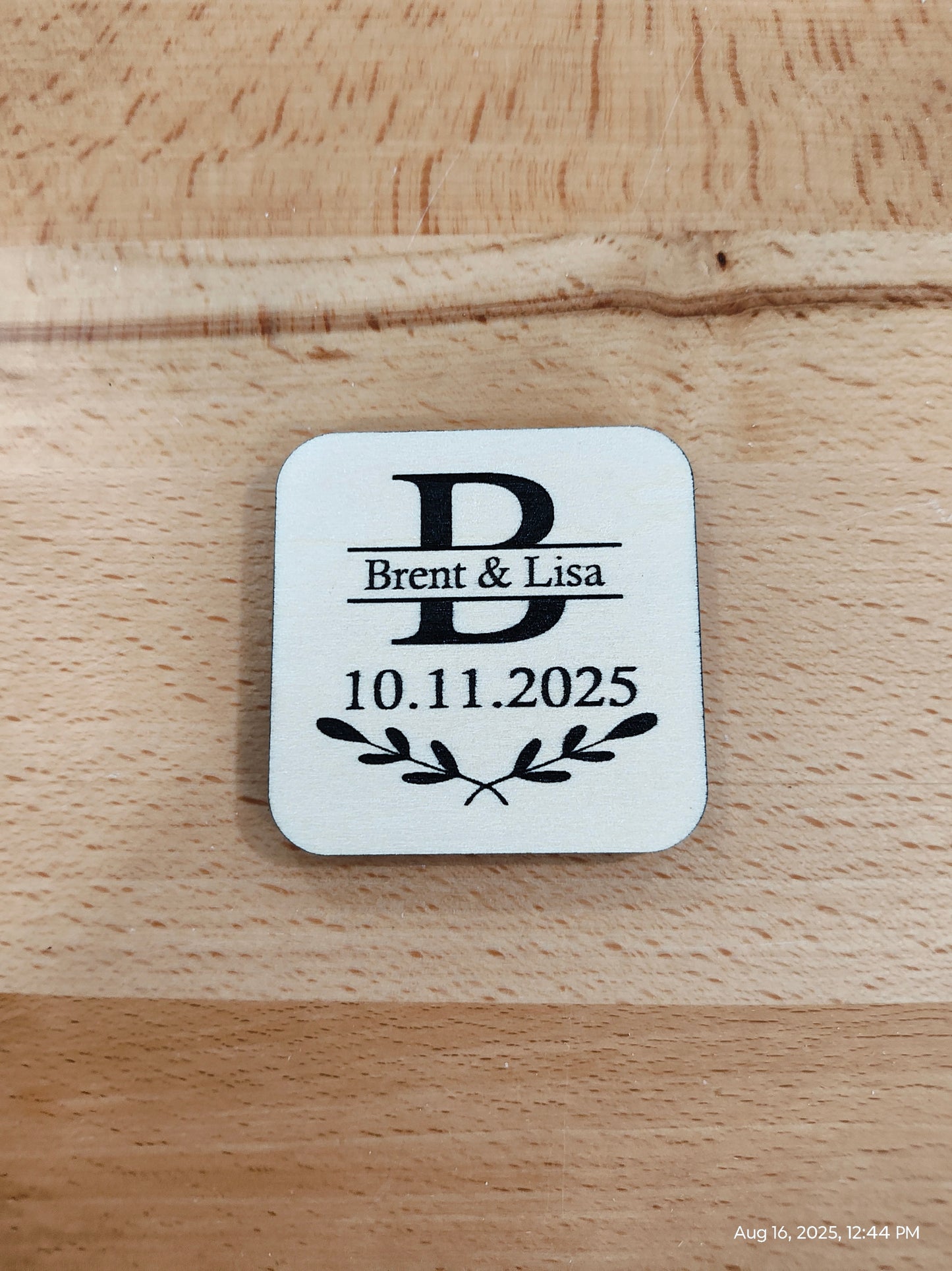 Personalized Wooden Event Magnets – Wedding, Anniversary, Family Reunion Favors