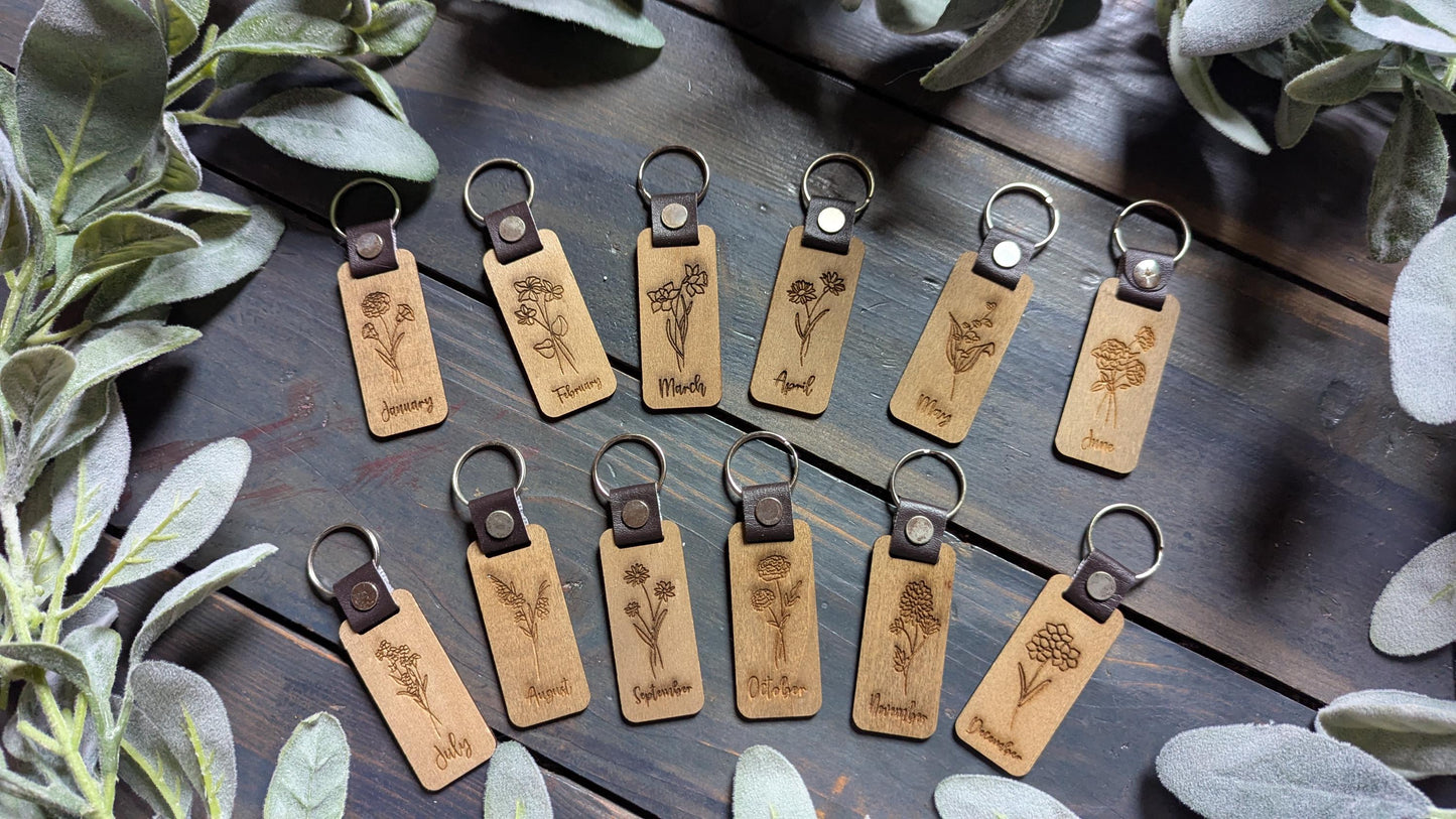 Personalized Birth Month Flower Keychain – Handcrafted Wooden Floral Key Ring with Engraved Monthly Blooms – Custom Gift for Her or Him